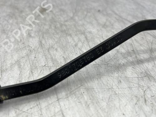 front-windshield-wiper-arm-citroen-c4-cactus-2014-23756879 main image