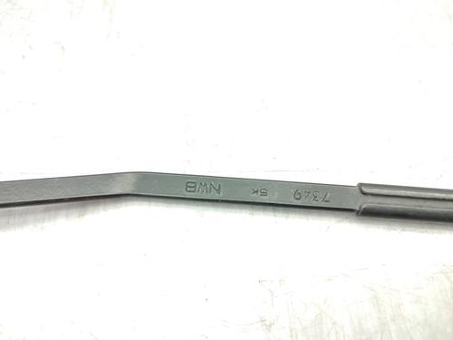 Used Front windshield wiper arm Front windshield wiper arm PEUGEOT 4007 (VU_, VV_) 2.2 HDi (156 hp) 23751275 23751275