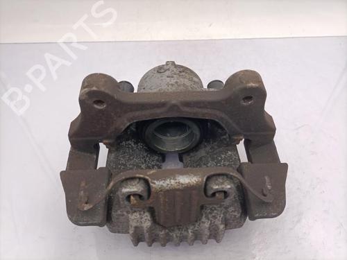 Used Right front brake caliper BMW 3 Touring (E91) 330 d (231 hp) 23749404
