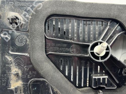 Used Right tailgate light Right tailgate light CITROËN C4 CACTUS 1.6 BlueHDi 100 (99 hp) 33569427 33569427