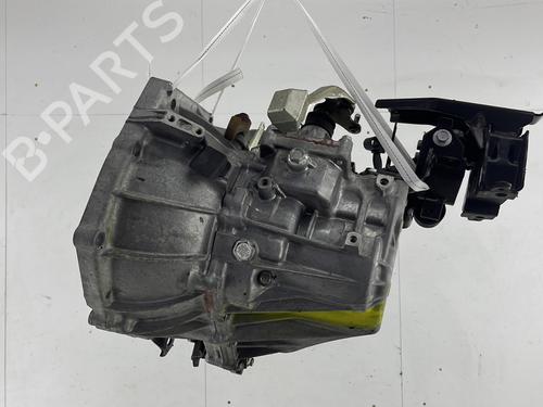 Used Gearbox Gearbox TOYOTA YARIS (_P13_) 1.0 (KSP130_, KSP130) (69 hp) 28044576 28044576