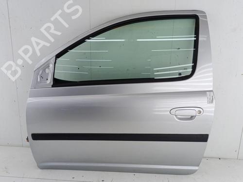 Used Left front door TOYOTA YARIS (_P1_) 1.3 (SCP12_, SCP13_, SCP12R, SCP13R) (87 hp) 23700010