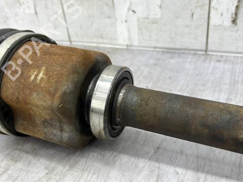 Used Right front driveshaft Right front driveshaft RENAULT TRAFIC II Bus (JL) 2.0 dCi 90 (JL00, JL01, JL0H, JL0M, JL0P, JL0S) (90 hp) 32472736 32472736