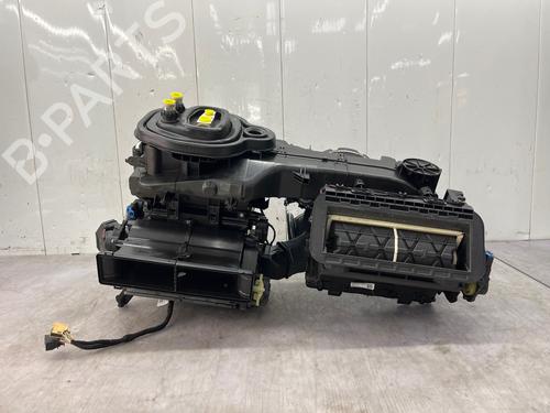 Heater matrix box VW POLO VI (AW1, BZ1, AE1) 1.0 TSI | BP37743693M61 - Image 2