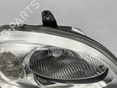 Right headlight CITROËN SAXO (S0, S1) 1.1 X, SX | BP29635729C29 