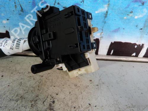 Used Switch Switch TOYOTA YARIS (_P1_) 1.5 (NCP13_, NCP13R) (106 hp) 23688268 23688268