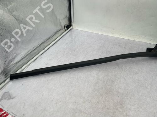 Vidro porta trás esquerda Vidro porta trás esquerda RENAULT CLIO III (BR0/1, CR0/1) 1.5 dCi (C/BR0G, C/BR1G) (68 hp) 34455774 34455774
