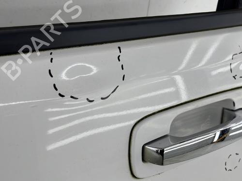 Used Left front door Left front door 23754370 23754370