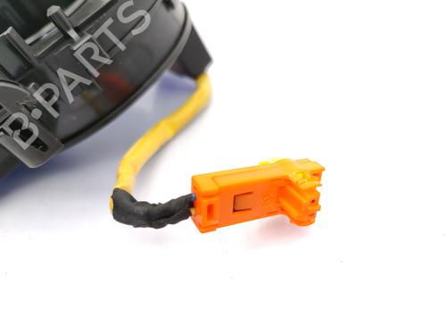 Kontaktrulle Airbag TOYOTA YARIS (_P9_) 1.33 VVT-i (NSP90_, NSP90R) (100 hp) 23755568