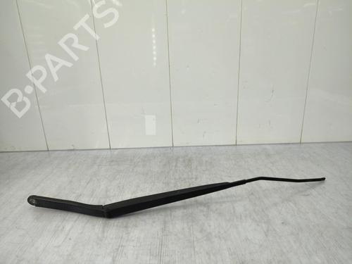 Front windshield wiper arm RENAULT CLIO IV (BH_) 1.5 dCi 90 | BP23722906C143 