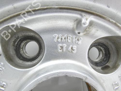 rim-audi-a4-b5-8d2-1994-1995-1996-1997-1998-1999-2000-2001-23693229 main image