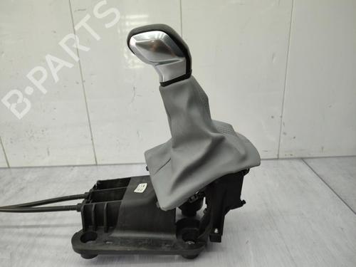 Gear lever PEUGEOT 208 I (CA_, CC_) 1.2 VTI 82 | BP23720738M90