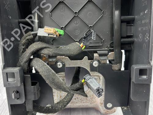 Middle console PEUGEOT 5008 (0U_, 0E_) 2.0 HDi 150 / BlueHDi 150 | BP23683373I22 - Image 8