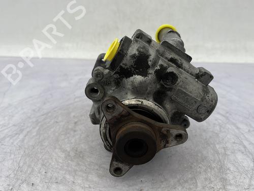 Used Steering pump RENAULT MASTER II Van (FD) 2.5 dCi (101 hp) 27212872