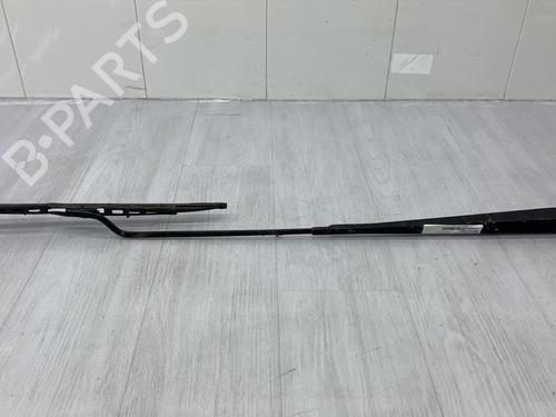 Used Front windshield wiper arm RENAULT SCÉNIC I MPV (JA0/1_, FA0_) 1.6 (JA00, JA16, JA15, JA19, JA1V, JA2B, JA2C, JA0B,... (107 hp) 23702293