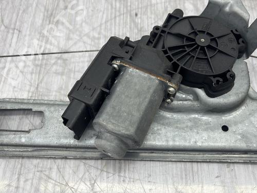 Front right window mechanism RENAULT SCÉNIC II (JM0/1_) 1.5 dCi (JM1E, JM16) | BP23681617C23 