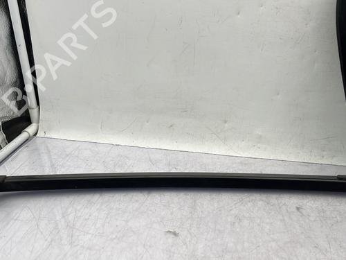 Vidro triangular frente direito Vidro triangular frente direito PEUGEOT 207 SW (WK_) 1.6 HDi (109 hp) 33934889 33934889