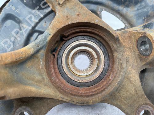 Used Right front steering knuckle Right front steering knuckle 38744906 38744906