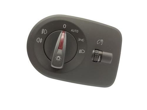 Used Headlight switch SEAT IBIZA IV SC (6J1, 6P5) 1.4 TSI Cupra (180 hp) 23681458