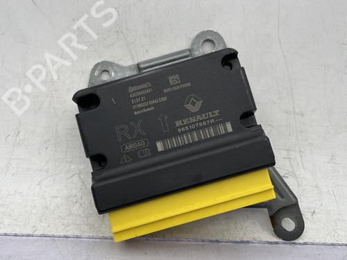 Used ECU airbags RENAULT CLIO V (B7_) 1.5 Blue dCi 100 (B7AD) (101 hp) 23759002