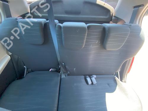 Dashboard TOYOTA YARIS (_P9_) 1.4 D-4D (NLP90_, NLP90R) | BP37644888C46 - Image 57