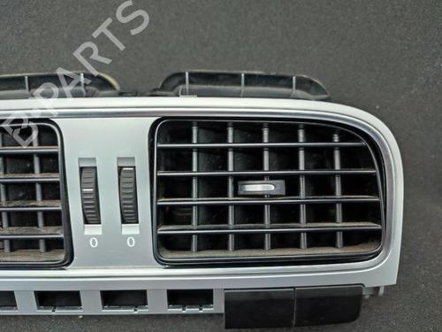 Used Air vent Air vent VW POLO V (6R1, 6C1) 1.2 (60 hp) 23680033 23680033