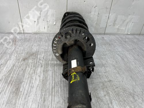 Used Right front shock absorber Right front shock absorber 39108321 39108321