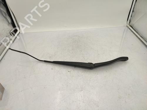 front-windshield-wiper-arm-renault-megane-iv-hatchback-b9amn_-2015-23684052 main image