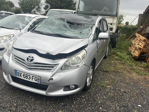 Used Parts TOYOTA VERSO (_R2_) 2.0 D-4D (AUR20_, AUR20R) 4420822