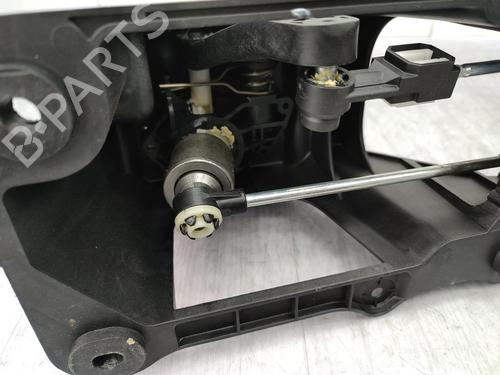 Used Gear lever RENAULT MEGANE III Hatchback (BZ0/1_, B3_) 1.5 dCi (BZ09, BZ0D, BZ1W, BZ29, BZ14) (110 hp) 23752338