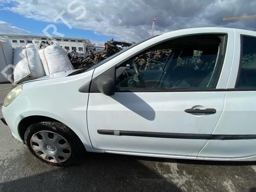 Used Left front door Left front door 39016864 39016864