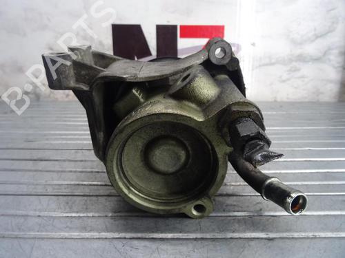 Used Steering pump RENAULT LAGUNA I (B56_, 556_) 2.2 dT (B569) (113 hp) 23668519