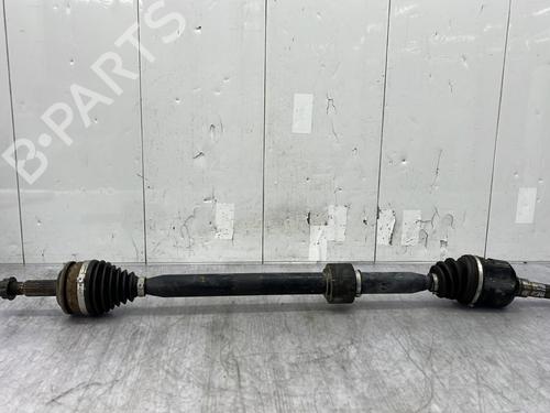 Drivaksel fortil Højre TOYOTA AURIS (_E15_) 1.33 Dual-VVTi (NRE150_, NRE150R) (99 hp) 31981754