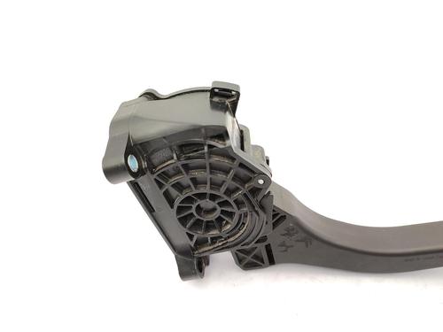 Pedal PEUGEOT 3008 II SUV (MC_, MR_, MJ_, M4_) 1.6 BlueHDi 120 | BP23749582I4 