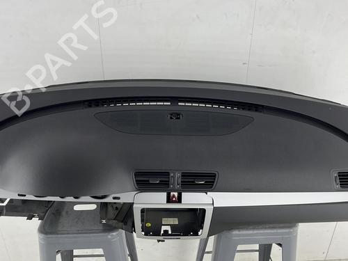 Used Dashboard Dashboard VW PASSAT B6 Variant (3C5) 2.0 TDI 16V (140 hp) 23741472 23741472