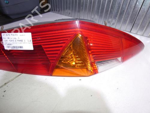 Right taillight FIAT PUNTO (188_) 1.2 60 (188.030, .050, .130, .150, .230, .250) | BP23698050C35 