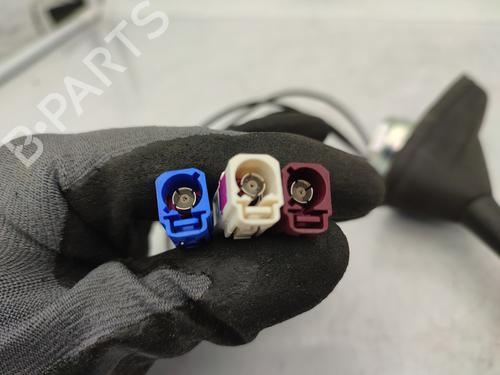 antennabase-citroen-c4-picasso-ii-2013-28570236 main image