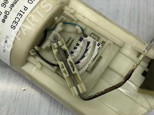 Used Fuel pump PEUGEOT 106 II (1A_, 1C_) 1.1 i (60 hp) 30180866
