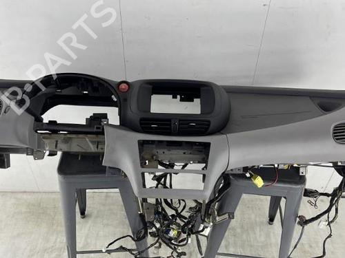 Dashboard NISSAN ALMERA TINO (V10) 1.8 | BP23732635C46 
