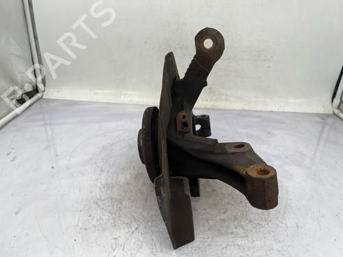 Used Right front steering knuckle Right front steering knuckle CITROËN C8 (EA_, EB_) 2.0 HDi (120 hp) 38194590 38194590