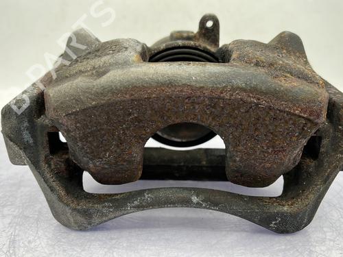 Used Right front brake caliper MERCEDES-BENZ GLA-CLASS (X156) GLA 220 CDI (156.903) (170 hp) 24055503