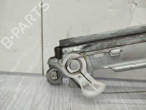 Front right window mechanism RENAULT SCÉNIC II (JM0/1_) 1.5 dCi (JM1E, JM16) | BP23711530C23 