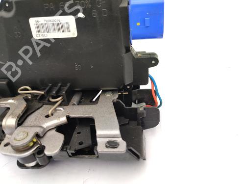 Rear right lock VW GOLF V (1K1) 2.0 TDI | BP23756849C99 