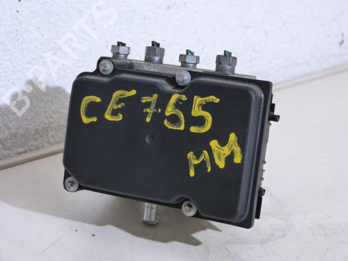 Used ABS pump RENAULT CLIO III (BR0/1, CR0/1) 1.5 dCi (BR17, CR17) (86 hp) 23669590