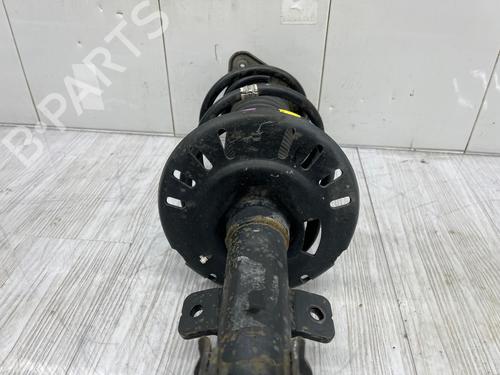 Used Right front shock absorber Right front shock absorber PEUGEOT 5008 II (MC_, MJ_, MR_, M4_) 2.0 BlueHDi 150 (MJAHXW, MJAHXH, MJAHXN, MJAHXV, MJAHXG) (150 hp) 36819256 36819256