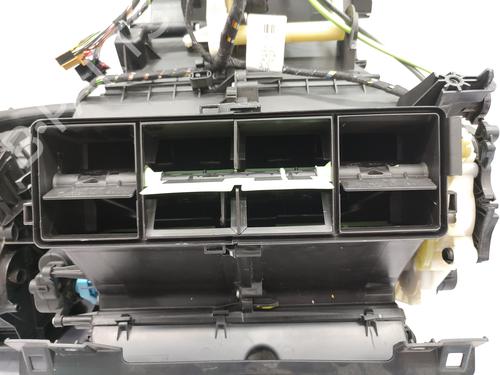 Used Heater matrix box Heater matrix box VW TOURAN (5T1) 1.6 TDI (110 hp) 23757126 23757126