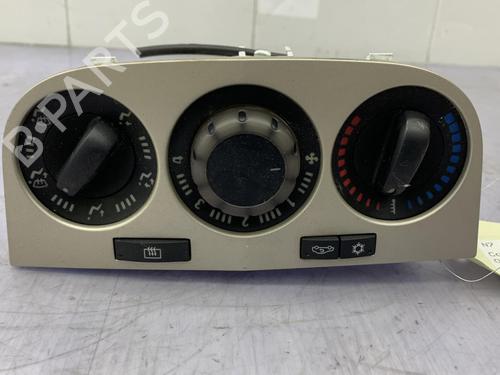 Used Climate control Climate control OPEL CORSA D (S07) 1.2 LPG (L08, L68) (75 hp) 23698410 23698410