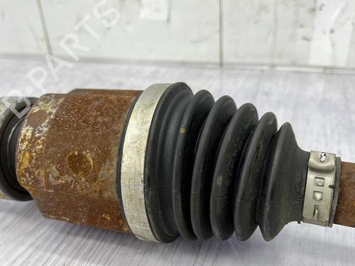 Used Right front driveshaft Right front driveshaft RENAULT CLIO V (B7_) 1.5 Blue dCi 85 (B7AG) (86 hp) 28694186 28694186