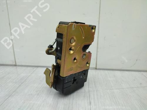 Used Front right lock CITROËN XSARA (N1) 1.9 D (70 hp) 23710414
