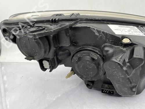Left headlight PEUGEOT 1007 (KM_) 1.4 HDi | BP23698841C28